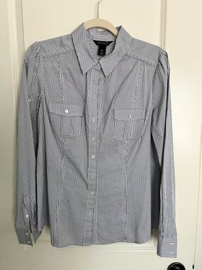 White House Black Market Women's Pinstripe Button Down Shirt